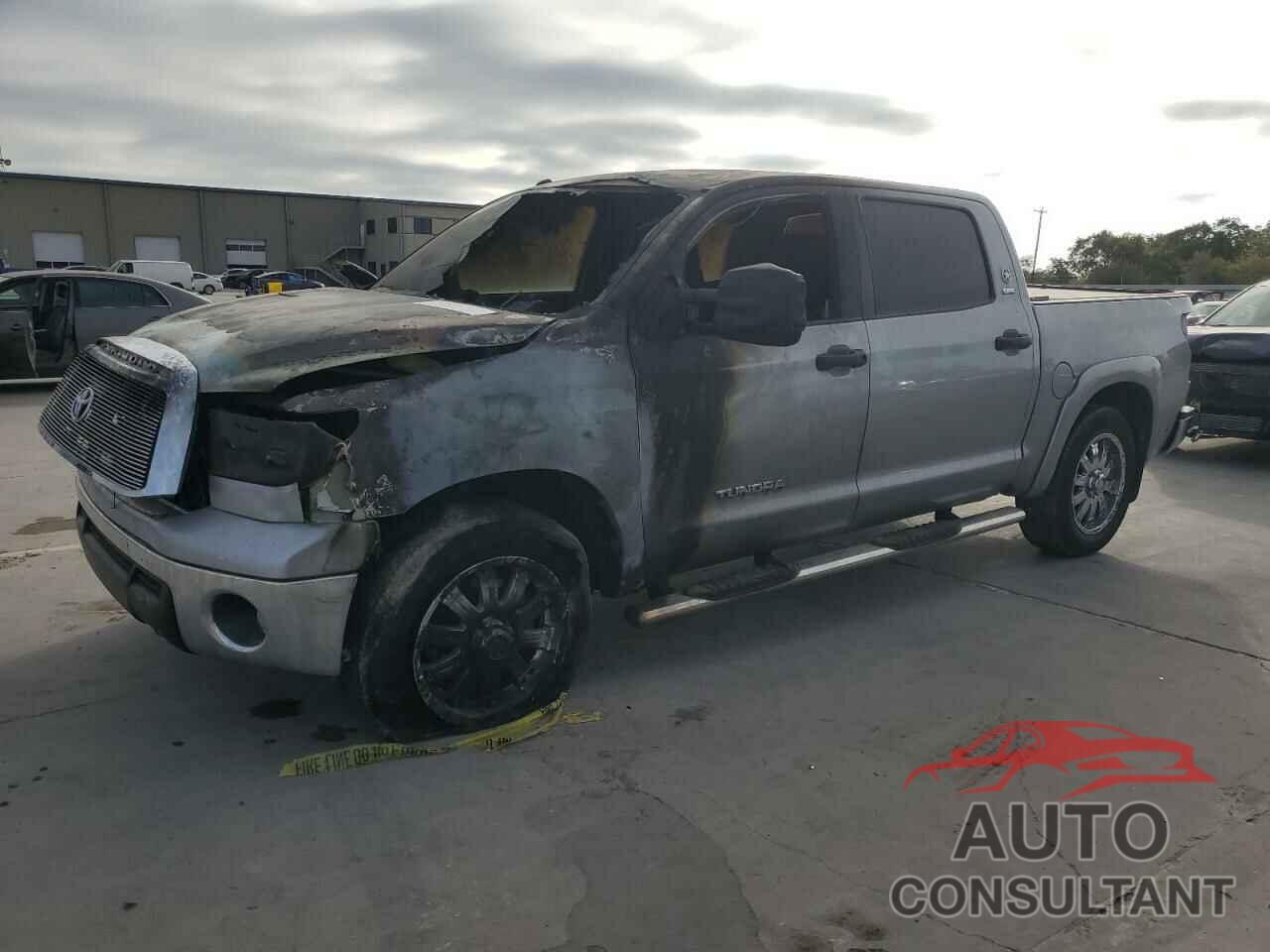 TOYOTA TUNDRA 2012 - 5TFEY5F11CX132983