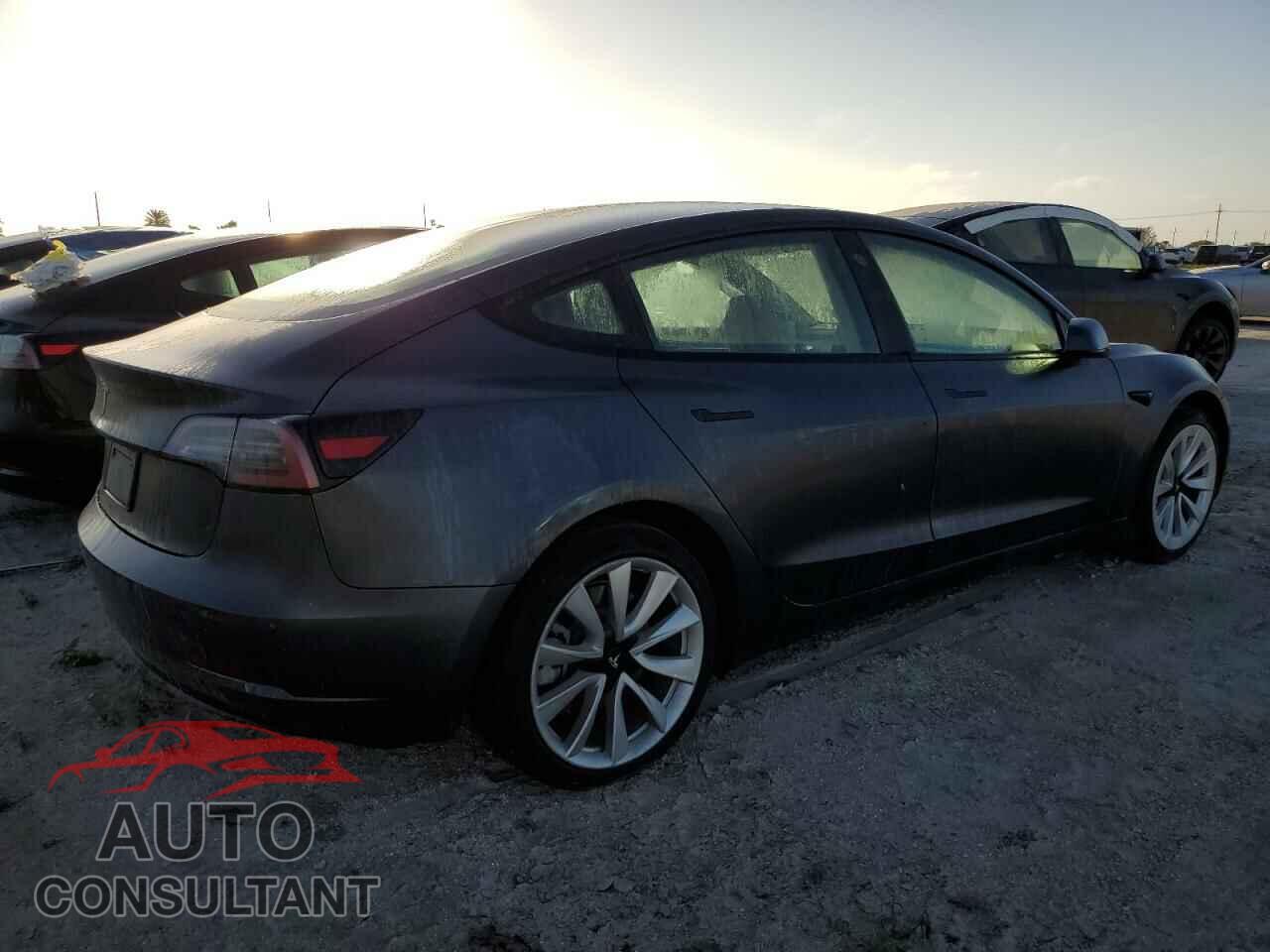 TESLA MODEL 3 2022 - 5YJ3E1EAXNF286406