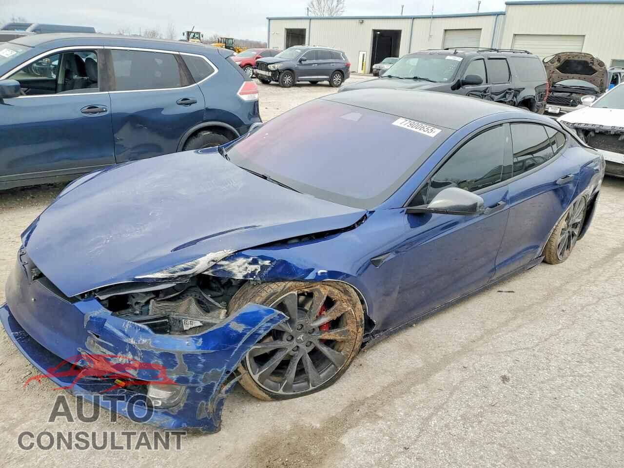 TESLA MODEL S 2018 - 5YJSA1E44JF300182