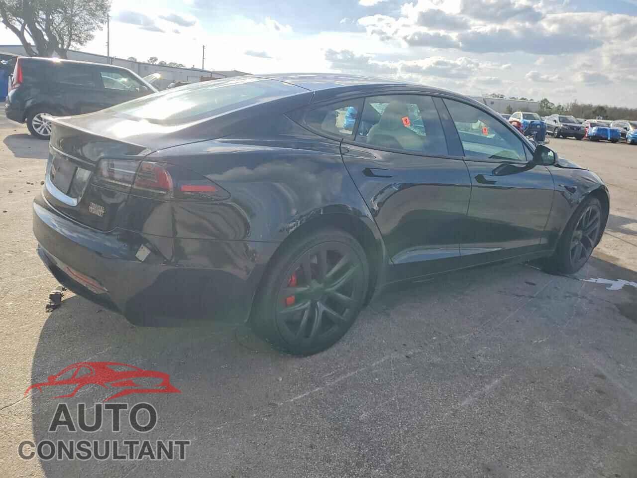 TESLA MODEL S 2023 - 5YJSA1E62PF524562