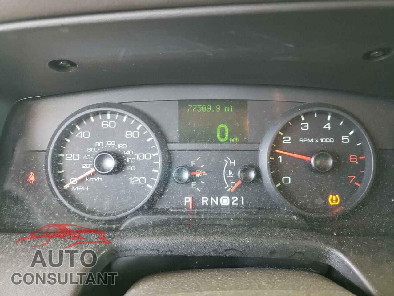 FORD CROWN VIC 2011 - 2FABP7EV4BX160460