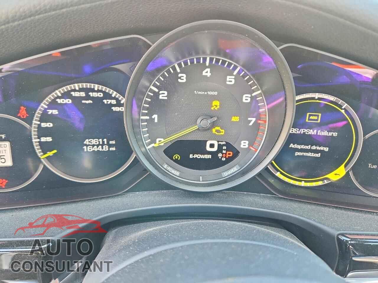 PORSCHE PANAMERA 2020 - WP0AE2A79LL132495