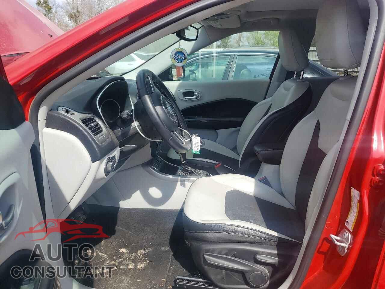 JEEP COMPASS 2018 - 3C4NJCBB5JT468846