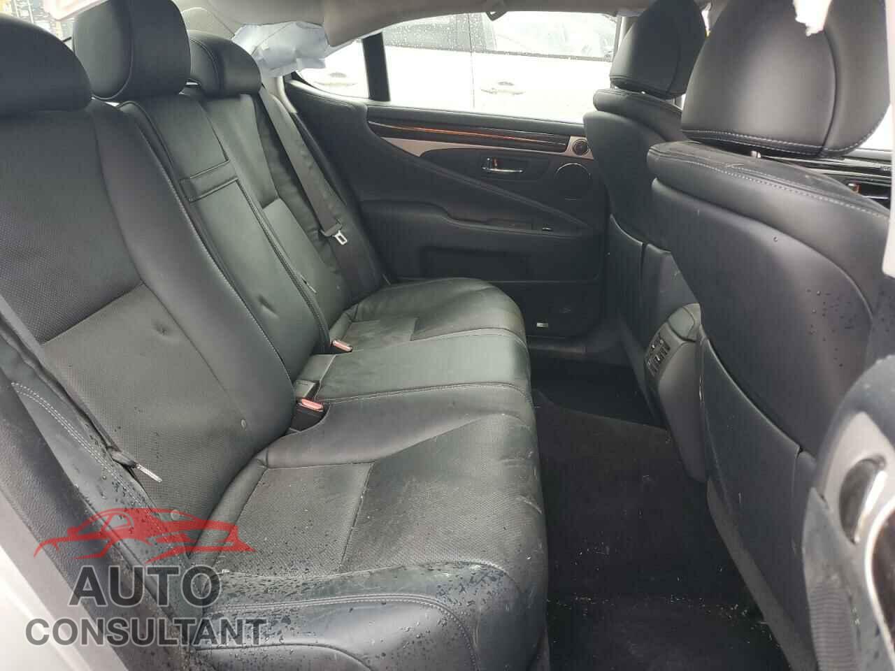 LEXUS LS460 2015 - JTHCL5EF7F5024949