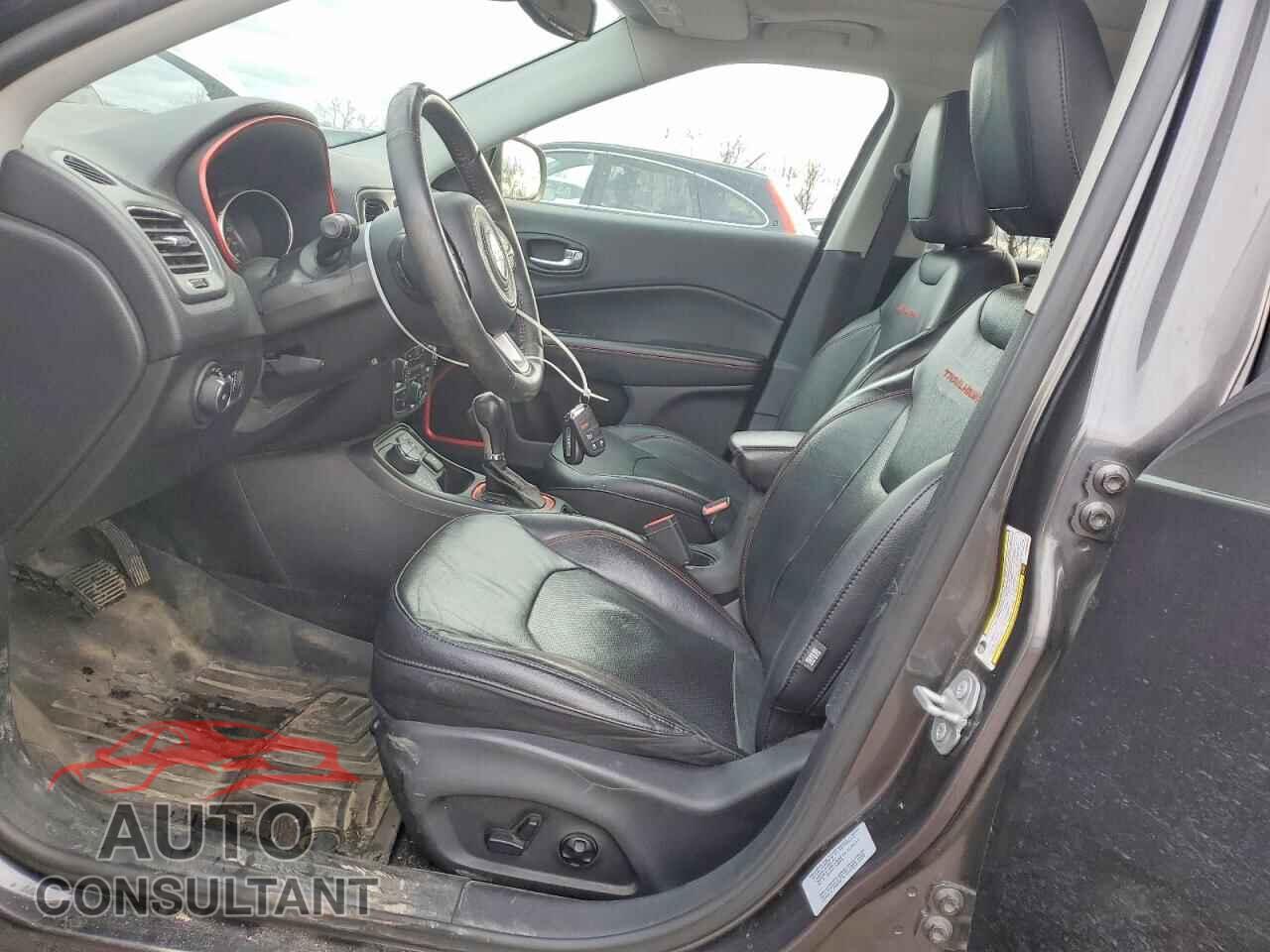JEEP COMPASS 2017 - 3C4NJDDB4HT665357