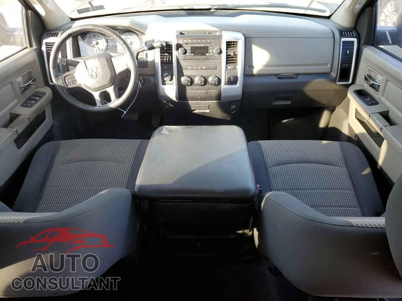 DODGE RAM 1500 2012 - 1C6RD7LT5CS188847