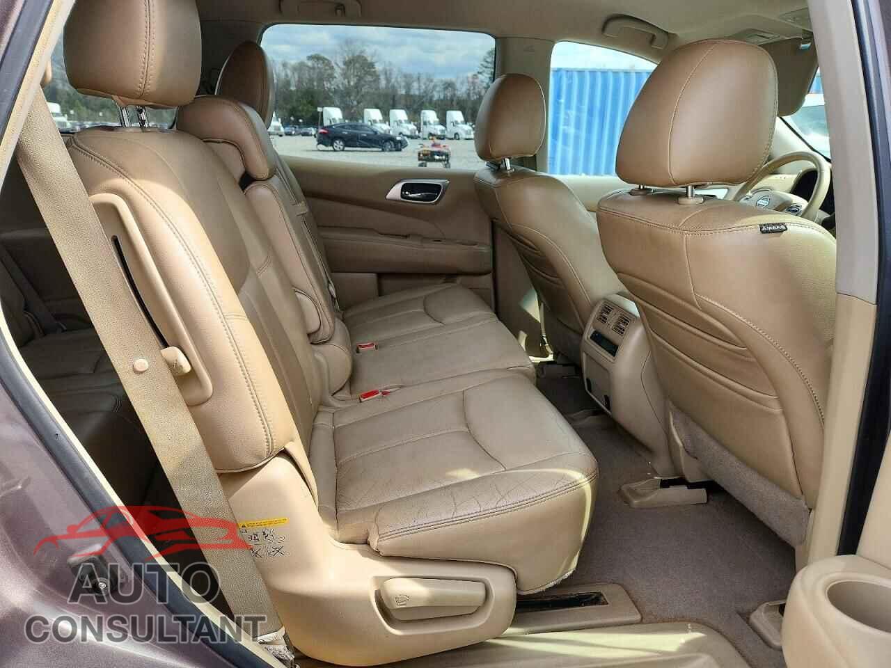 NISSAN PATHFINDER 2013 - 5N1AR2MN2DC624054