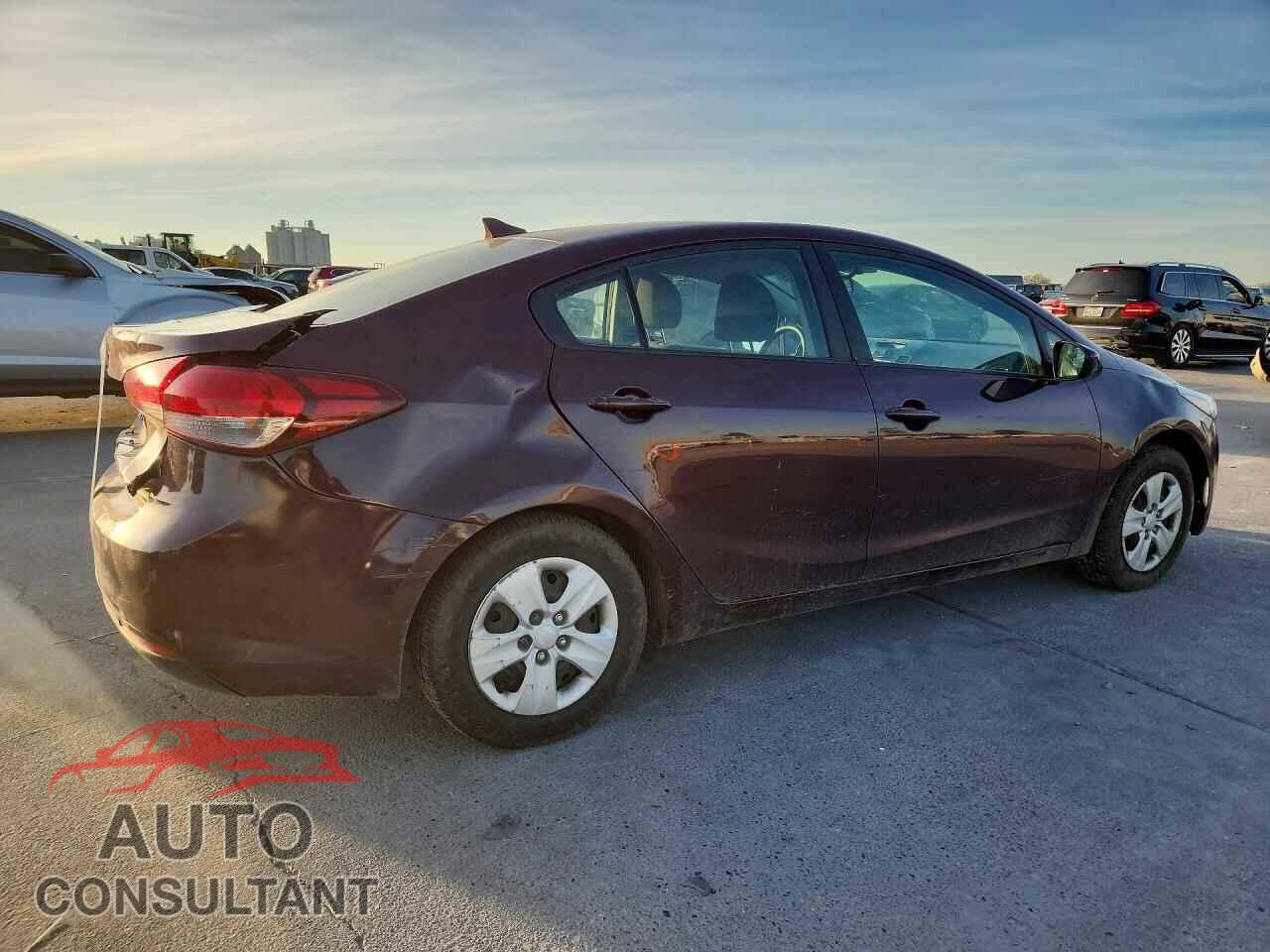 KIA FORTE 2017 - 3KPFK4A70HE142777