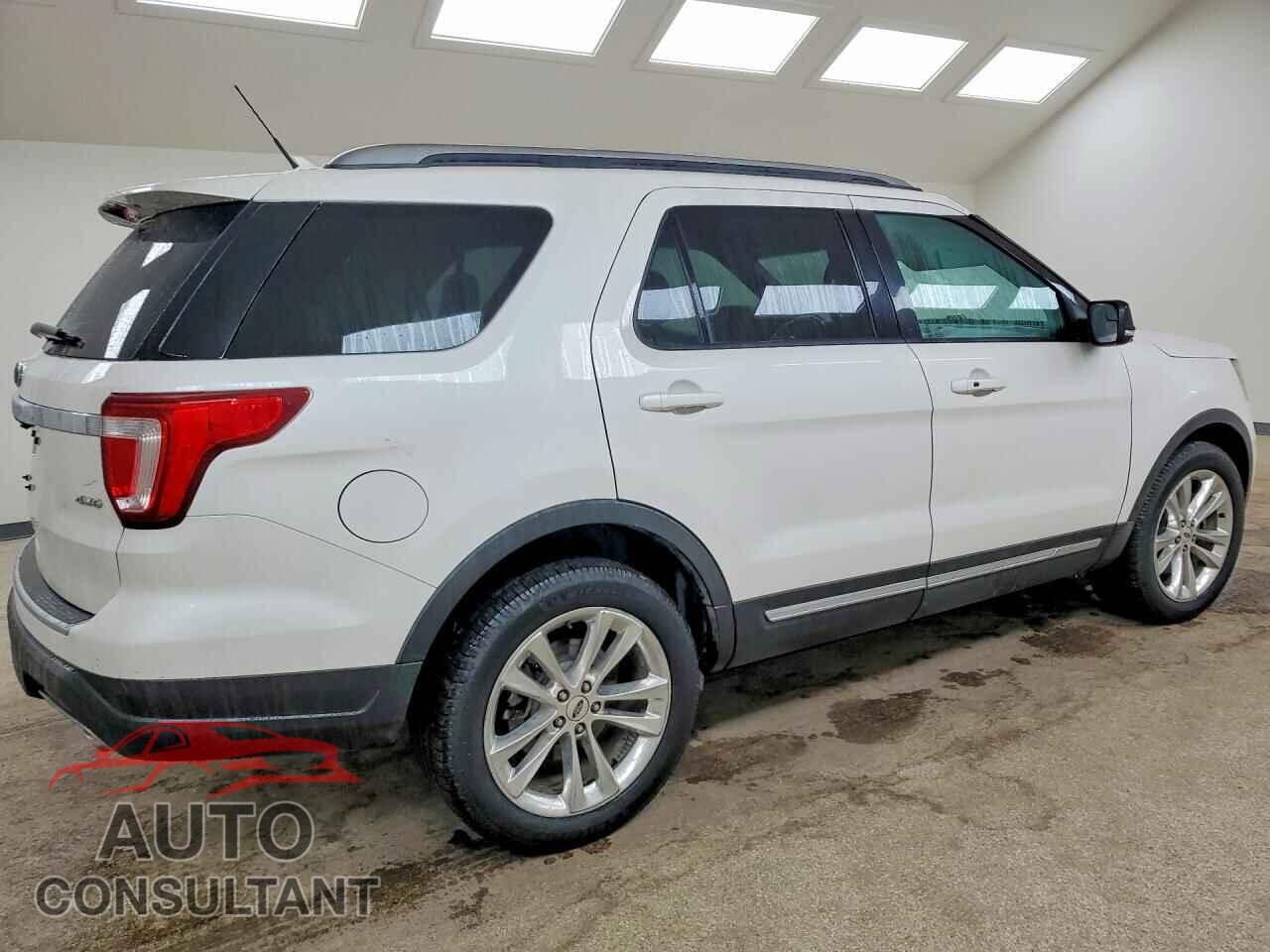 FORD EXPLORER 2018 - 1FM5K8D89JGB18406