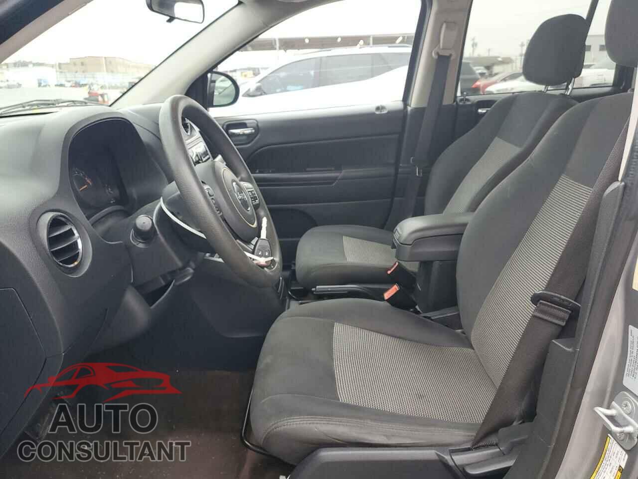 JEEP COMPASS 2015 - 1C4NJCBA0FD313285