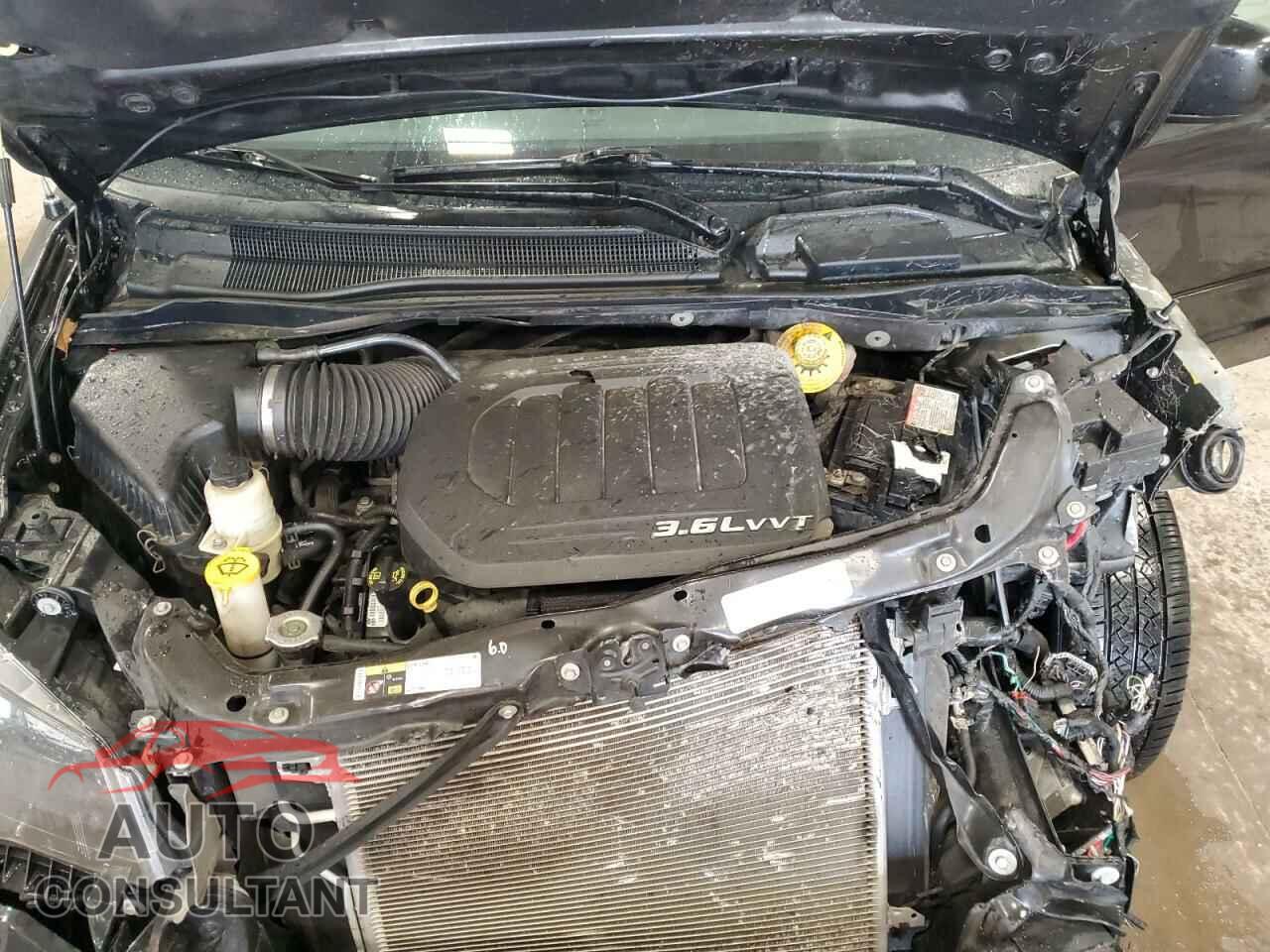 DODGE CARAVAN 2015 - 2C4RDGCG4FR736810