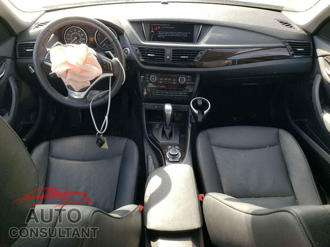 BMW X1 2014 - WBAVM5C51EVV93065