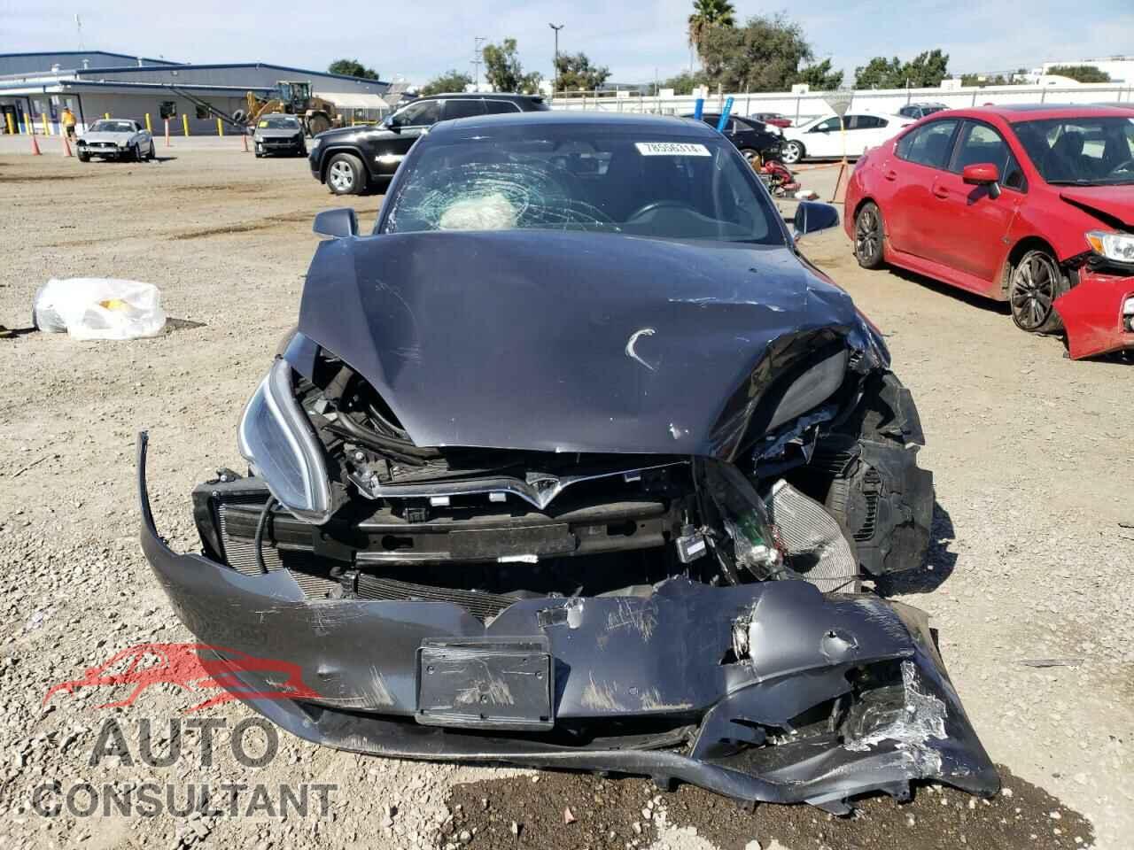 TESLA MODEL S 2017 - 5YJSA1E25HF182149