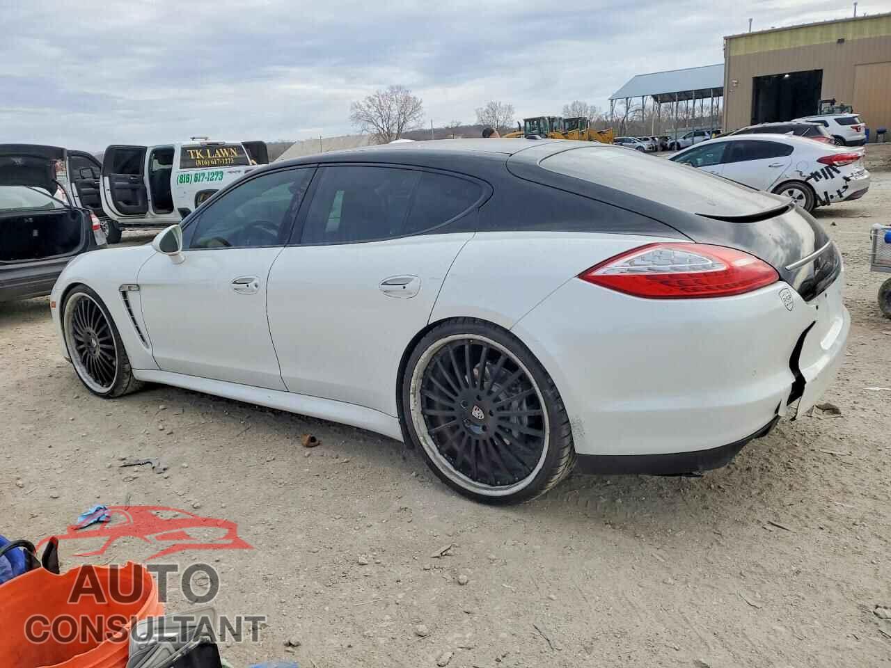 PORSCHE PANAMERA 2013 - WP0AA2A72DL016827