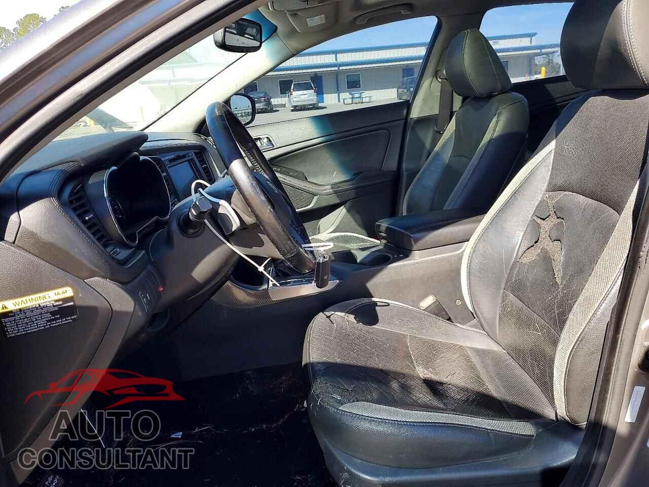 KIA OPTIMA 2012 - 5XXGR4A63CG016324