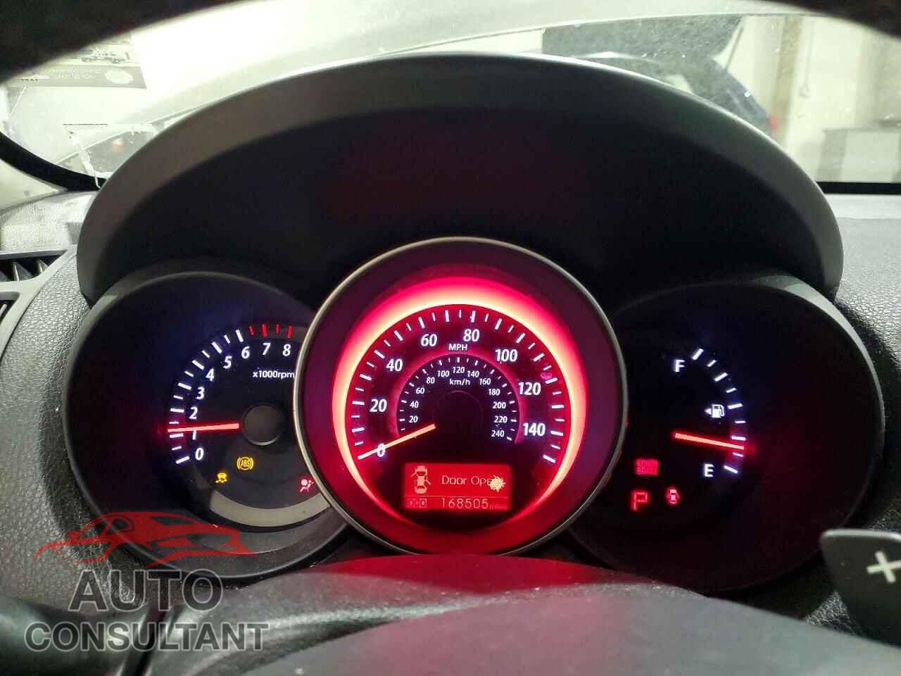 KIA FORTE5 2012 - KNAFW5A33C5556452