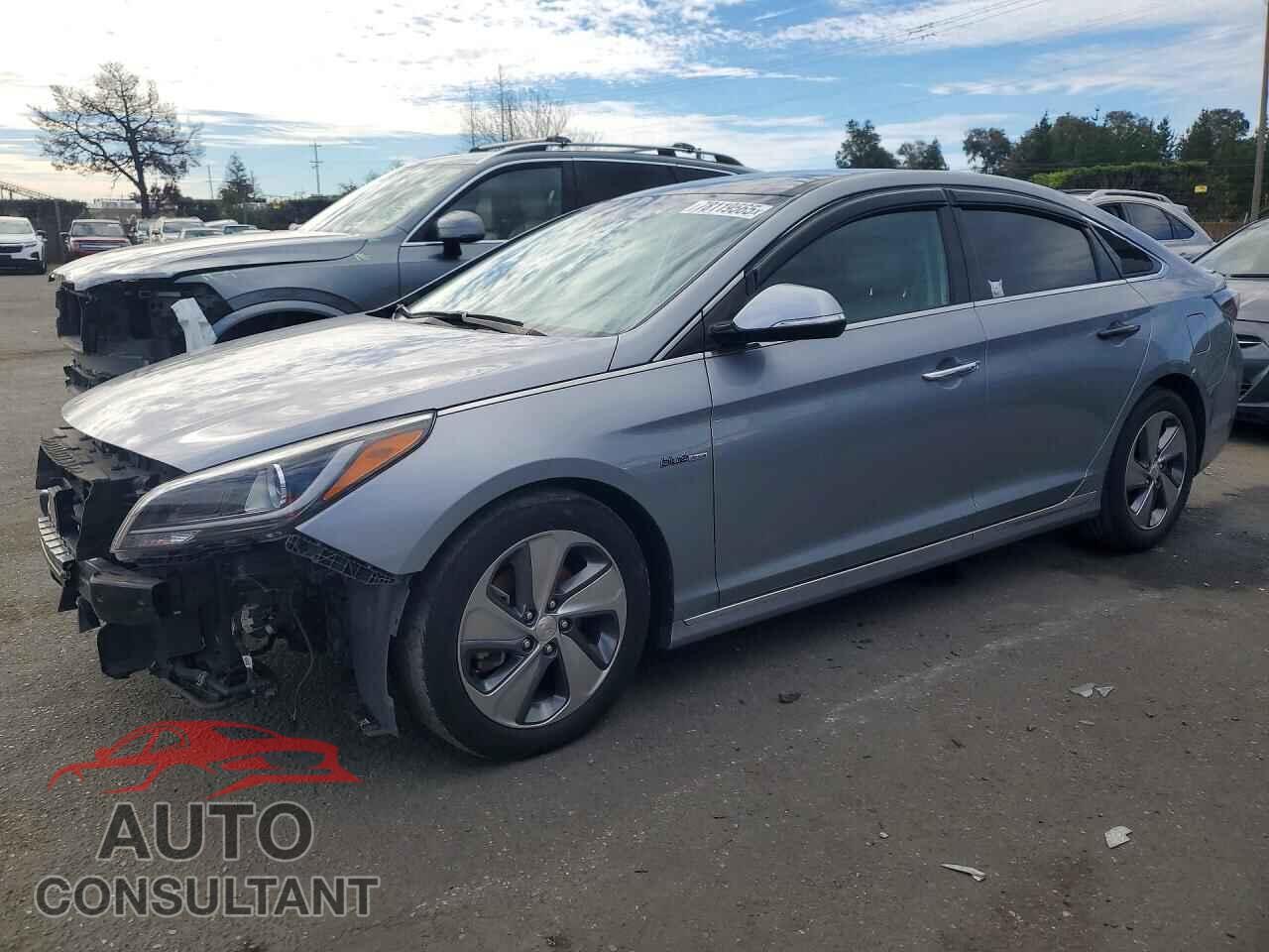 HYUNDAI SONATA 2017 - KMHE34L15HA043873