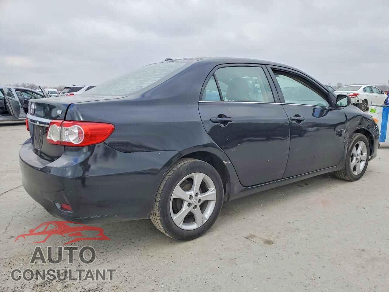 TOYOTA COROLLA 2013 - 2T1BU4EE3DC945397