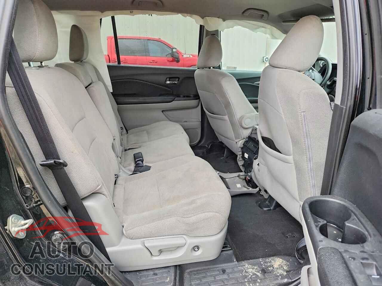 HONDA PILOT 2019 - 5FNYF6H37KB087838