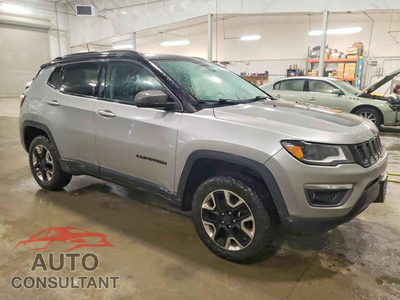 JEEP COMPASS 2018 - 3C4NJDDB5JT376123