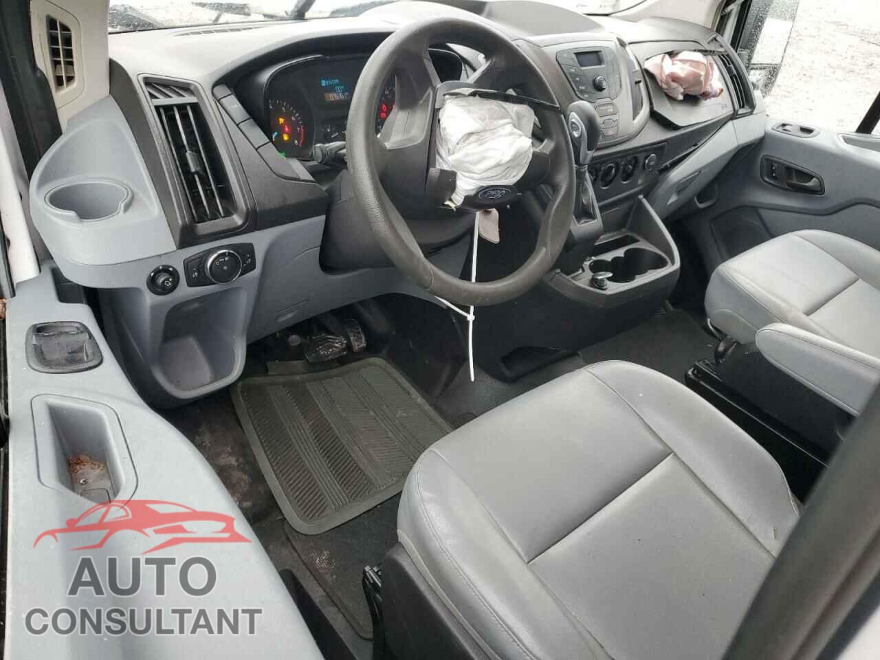 FORD TRANSIT 2017 - 1FTYR2CM7HKA51367