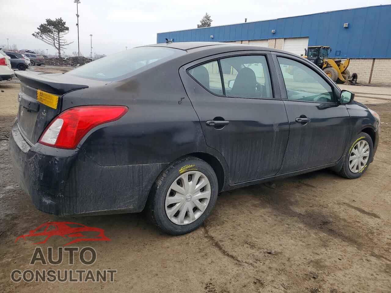 NISSAN VERSA 2017 - 3N1CN7AP3HL892782