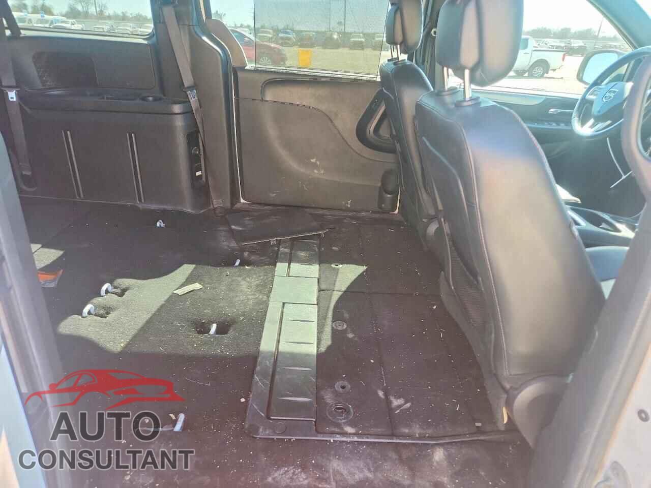 DODGE CARAVAN 2019 - 2C4RDGEG9KR687854