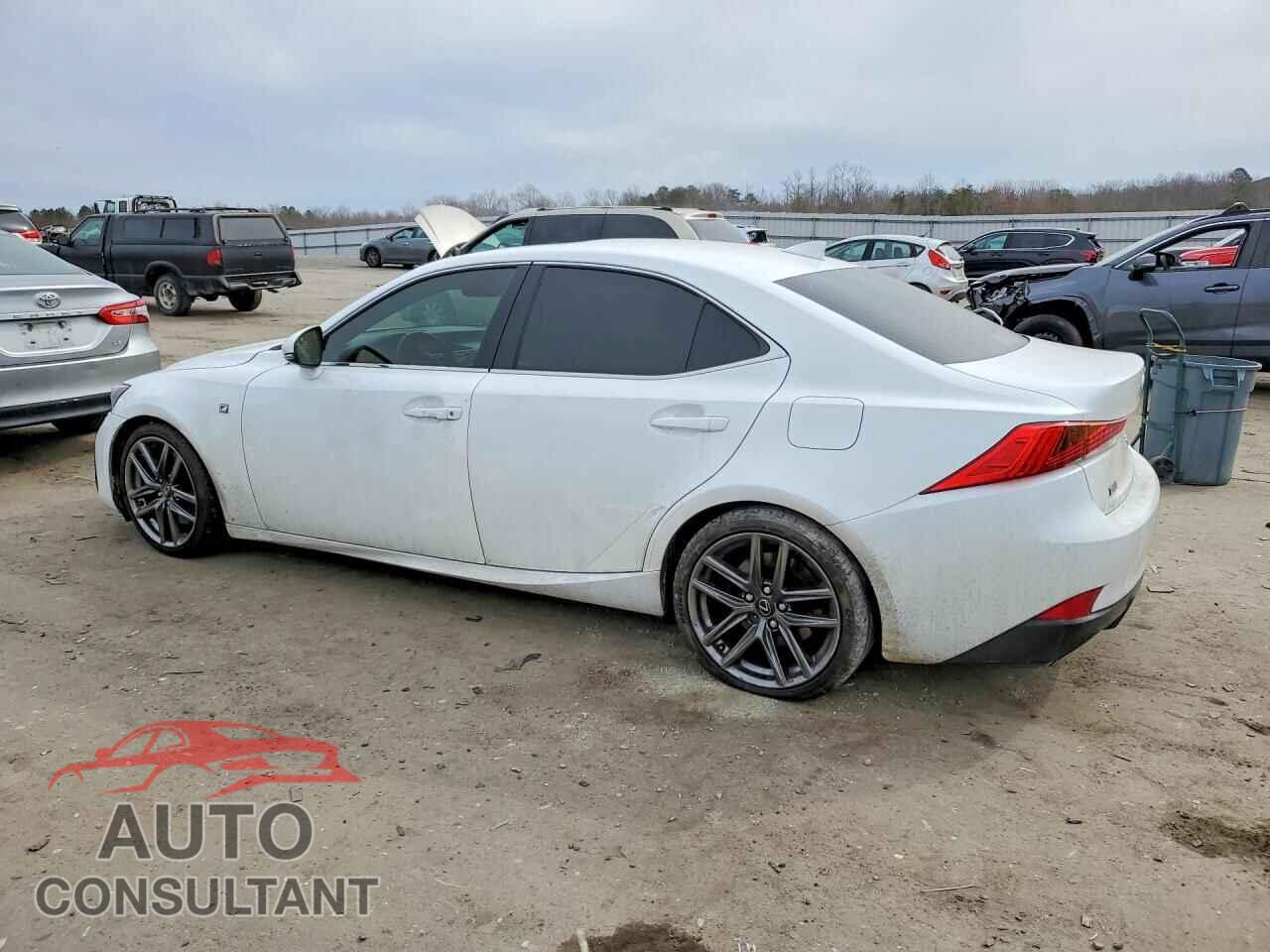 LEXUS IS 2018 - JTHC81D25J5026166