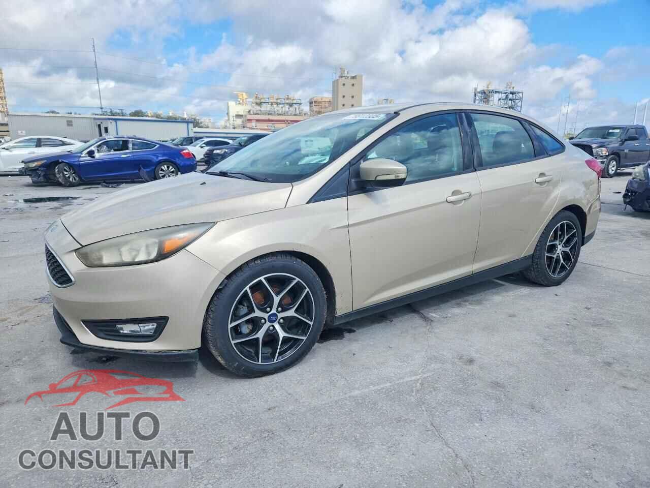 FORD FOCUS 2017 - 1FADP3H21HL316057