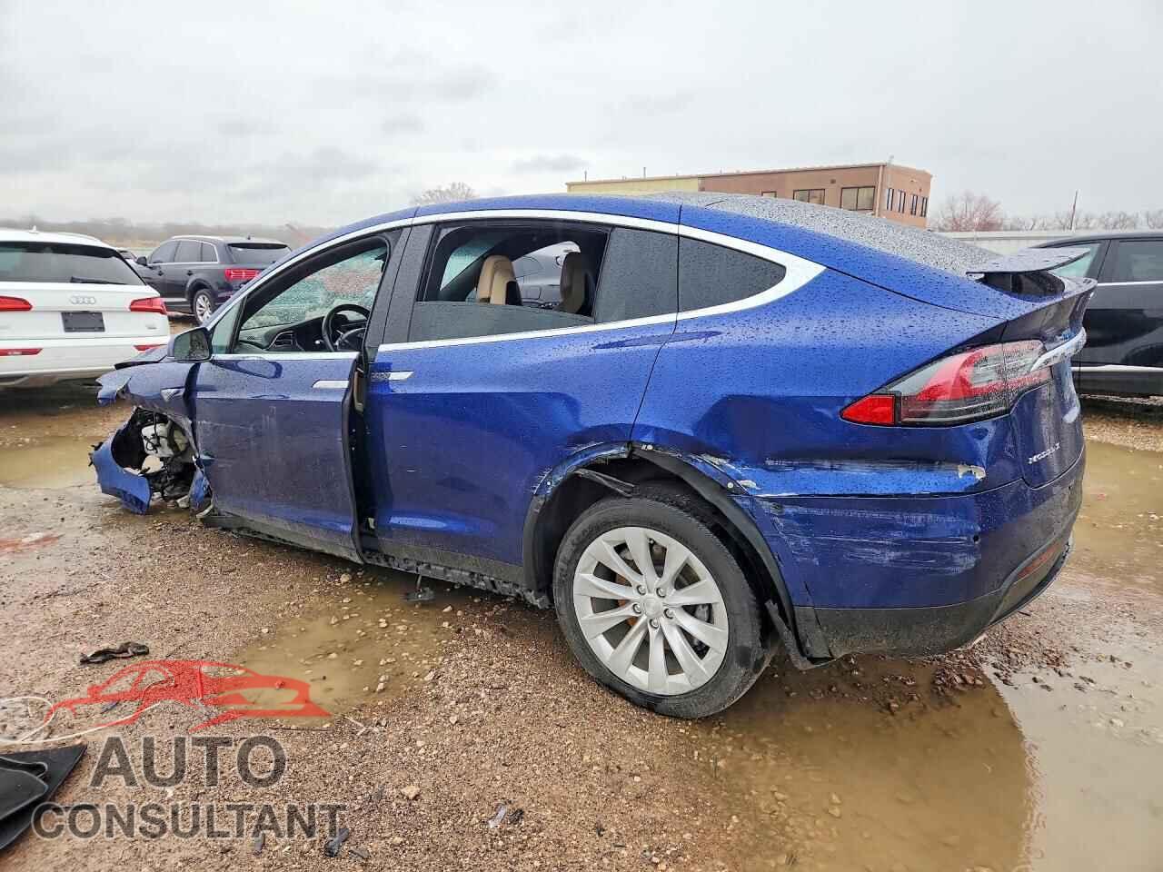 TESLA MODEL X 2016 - 5YJXCBE26GF012001