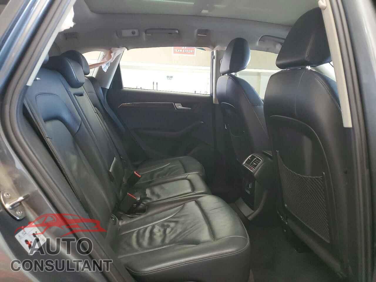AUDI Q5 2012 - WA1LFAFPXCA037670