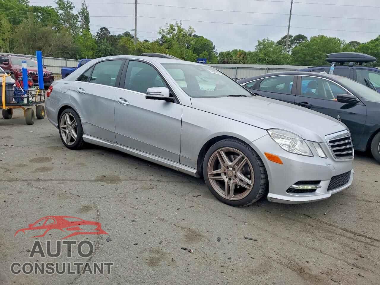 MERCEDES-BENZ E-CLASS 2013 - WDDHF8JB3DA733438