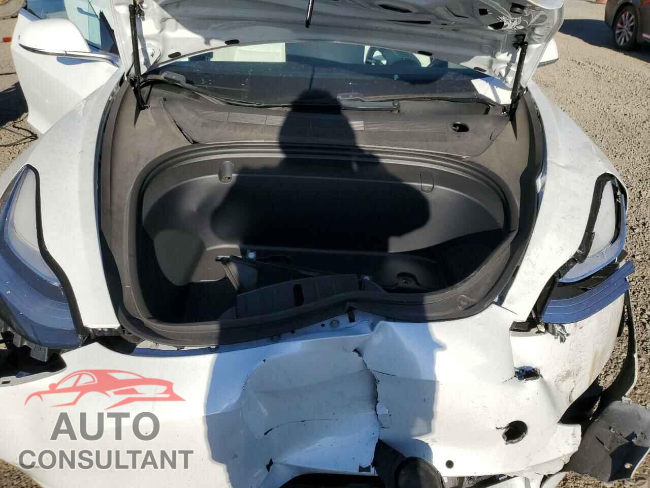 TESLA MODEL 3 2019 - 5YJ3E1EA7KF318000