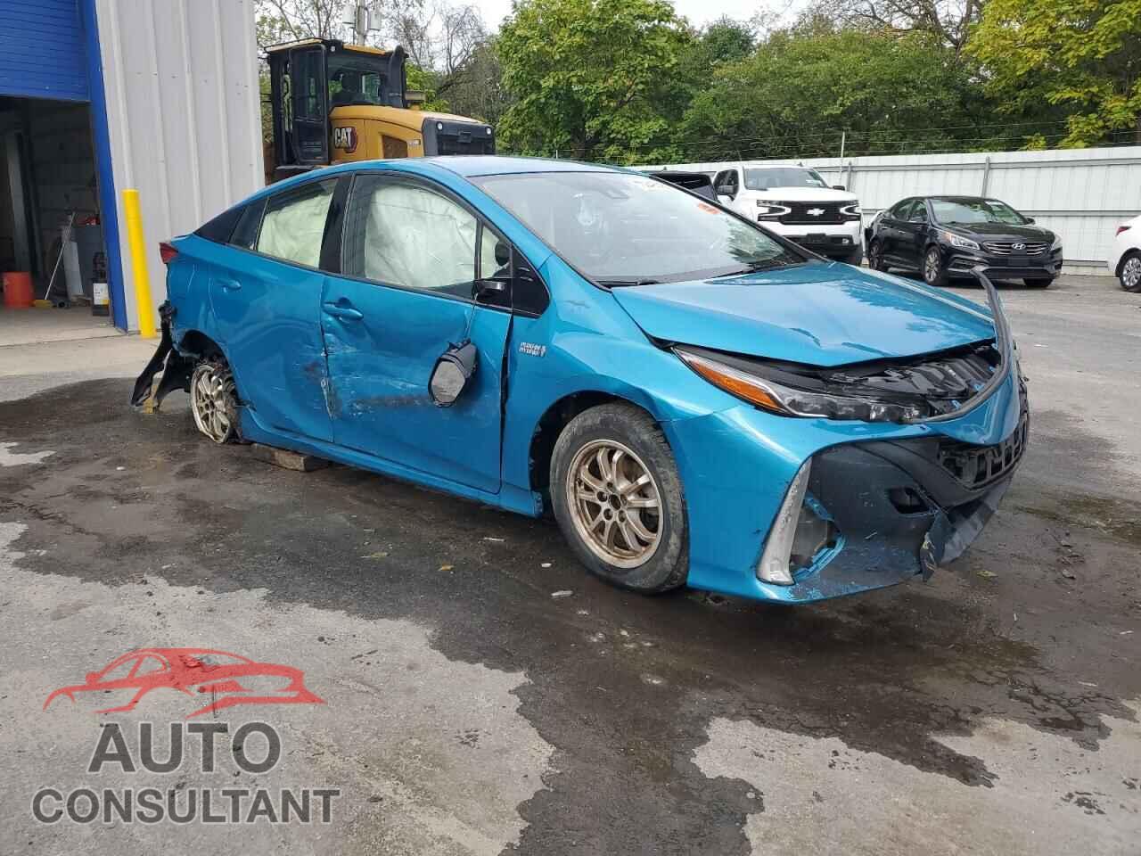 TOYOTA PRIUS 2017 - JTDKARFP1H3000789