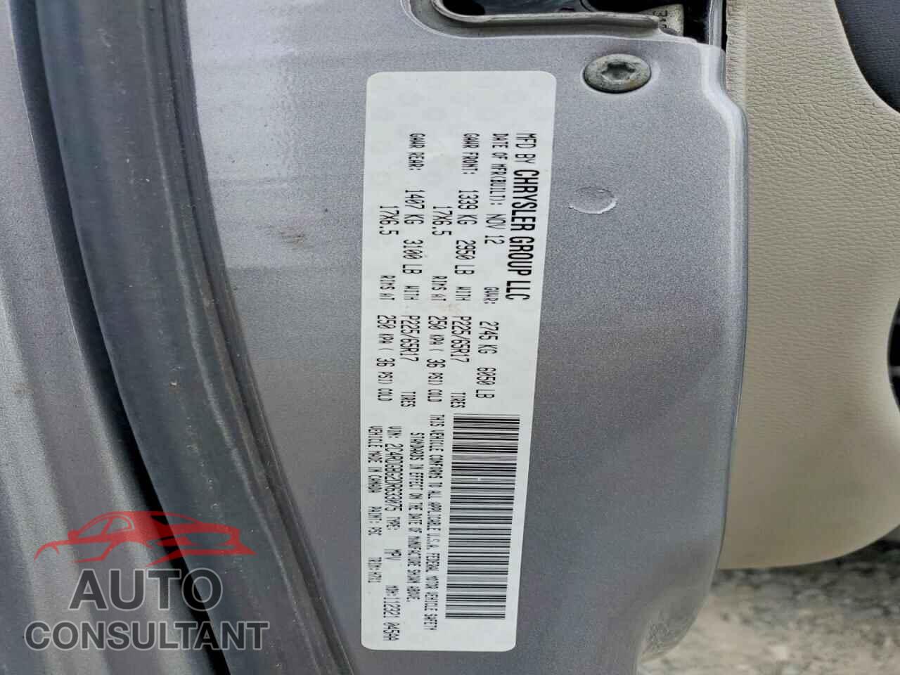 DODGE CARAVAN 2013 - 2C4RDGBG2DR633075