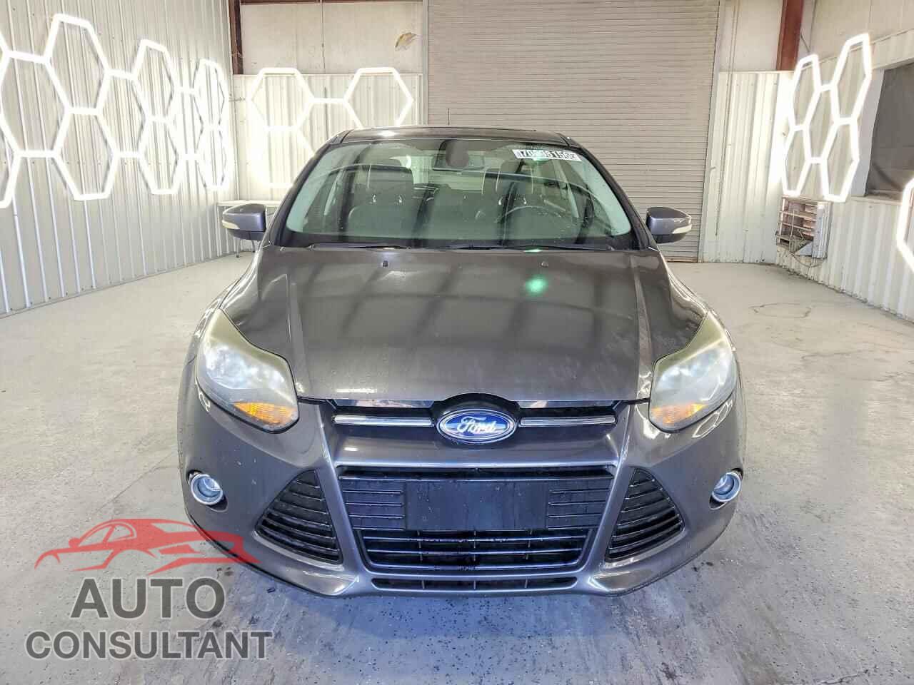 FORD FOCUS 2012 - 1FAHP3N24CL327469