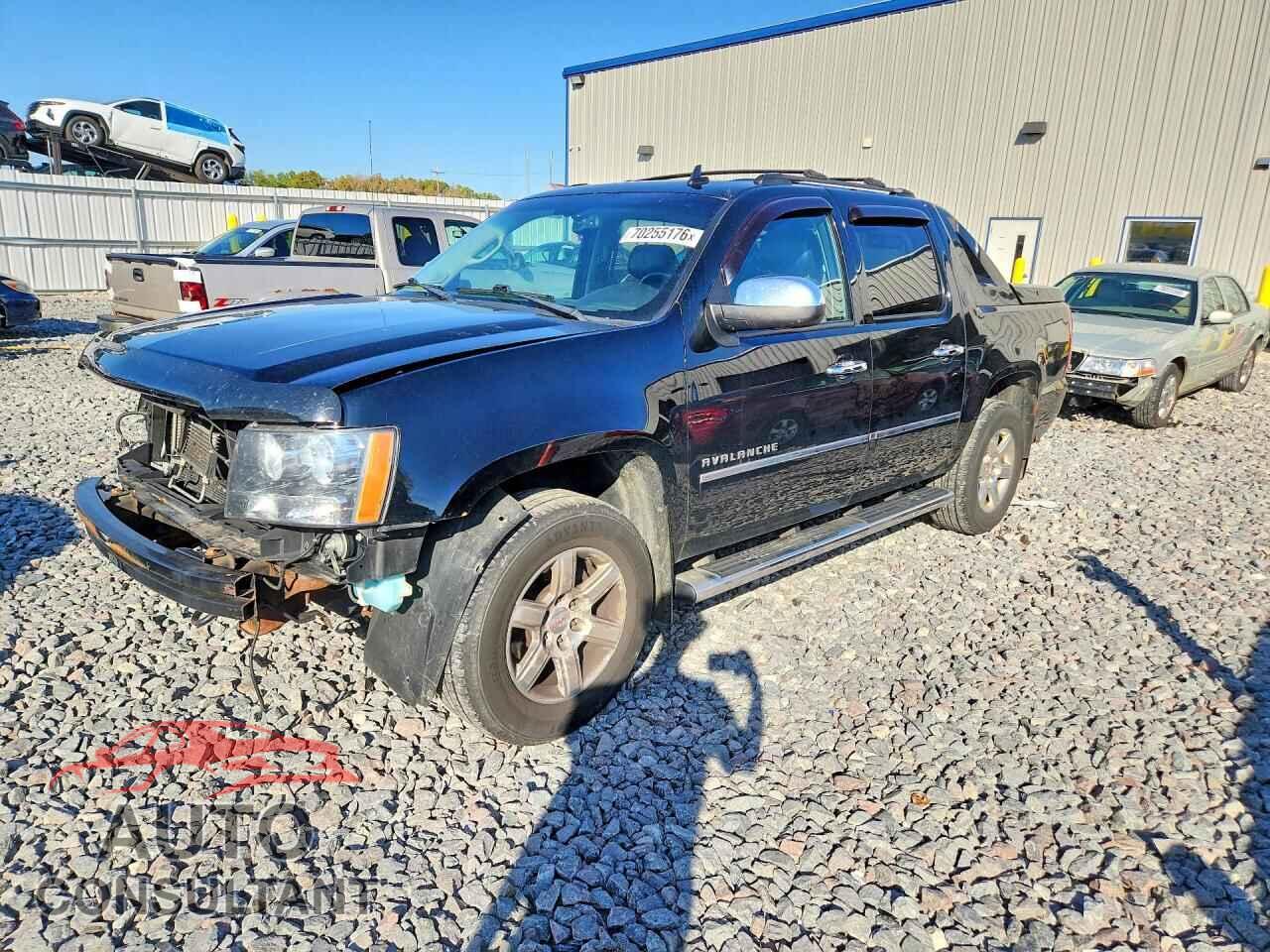 CHEVROLET AVALANCHE 2013 - 3GNTKGE76DG354216