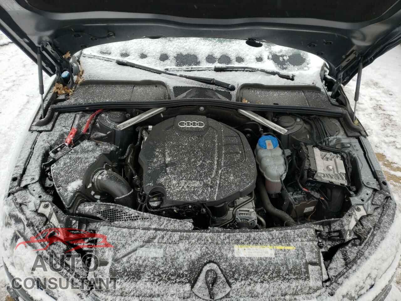 AUDI A4 2018 - WAUDNAF46JN020306