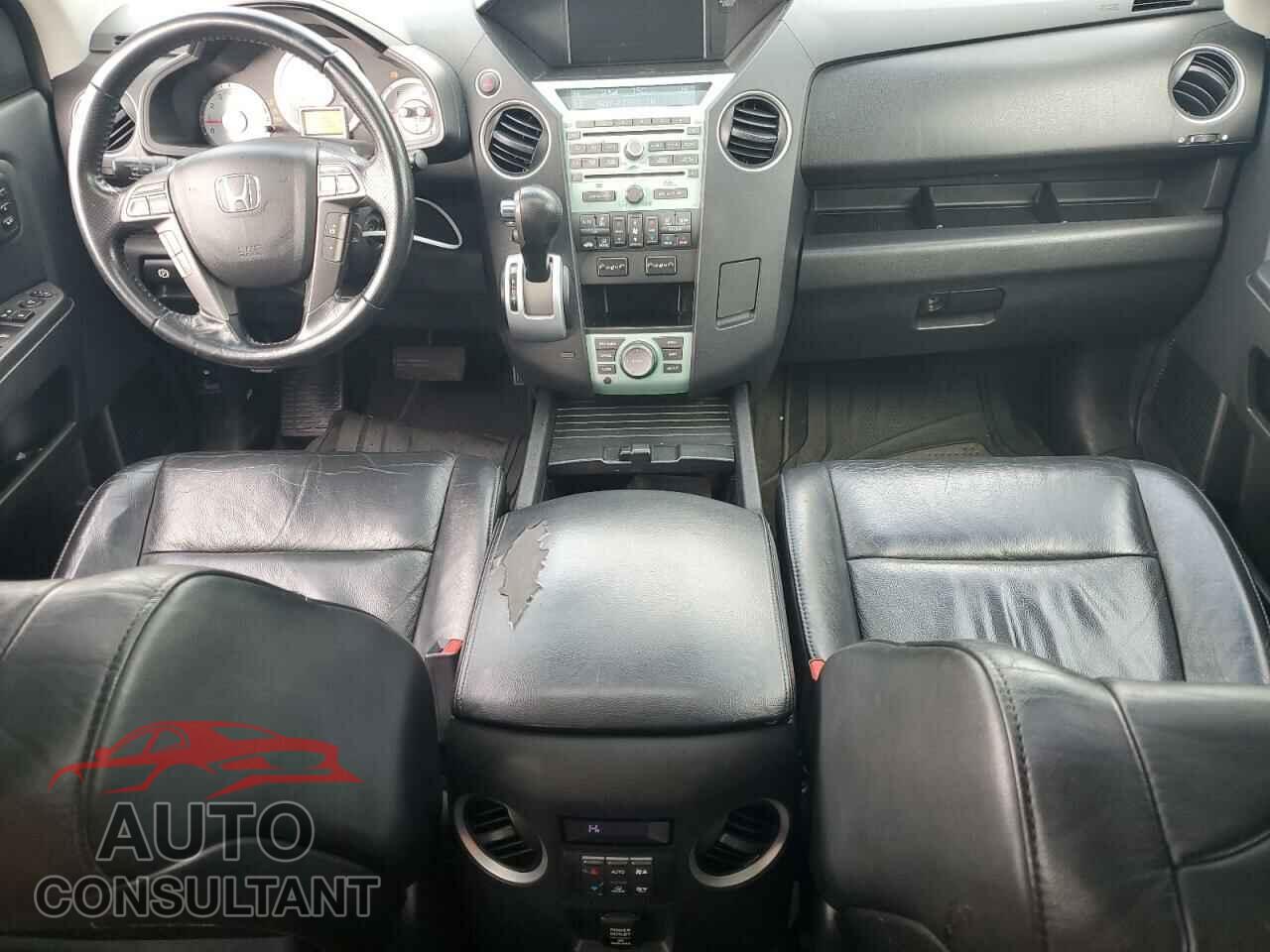 HONDA PILOT 2010 - 5FNYF3H9XAB011998