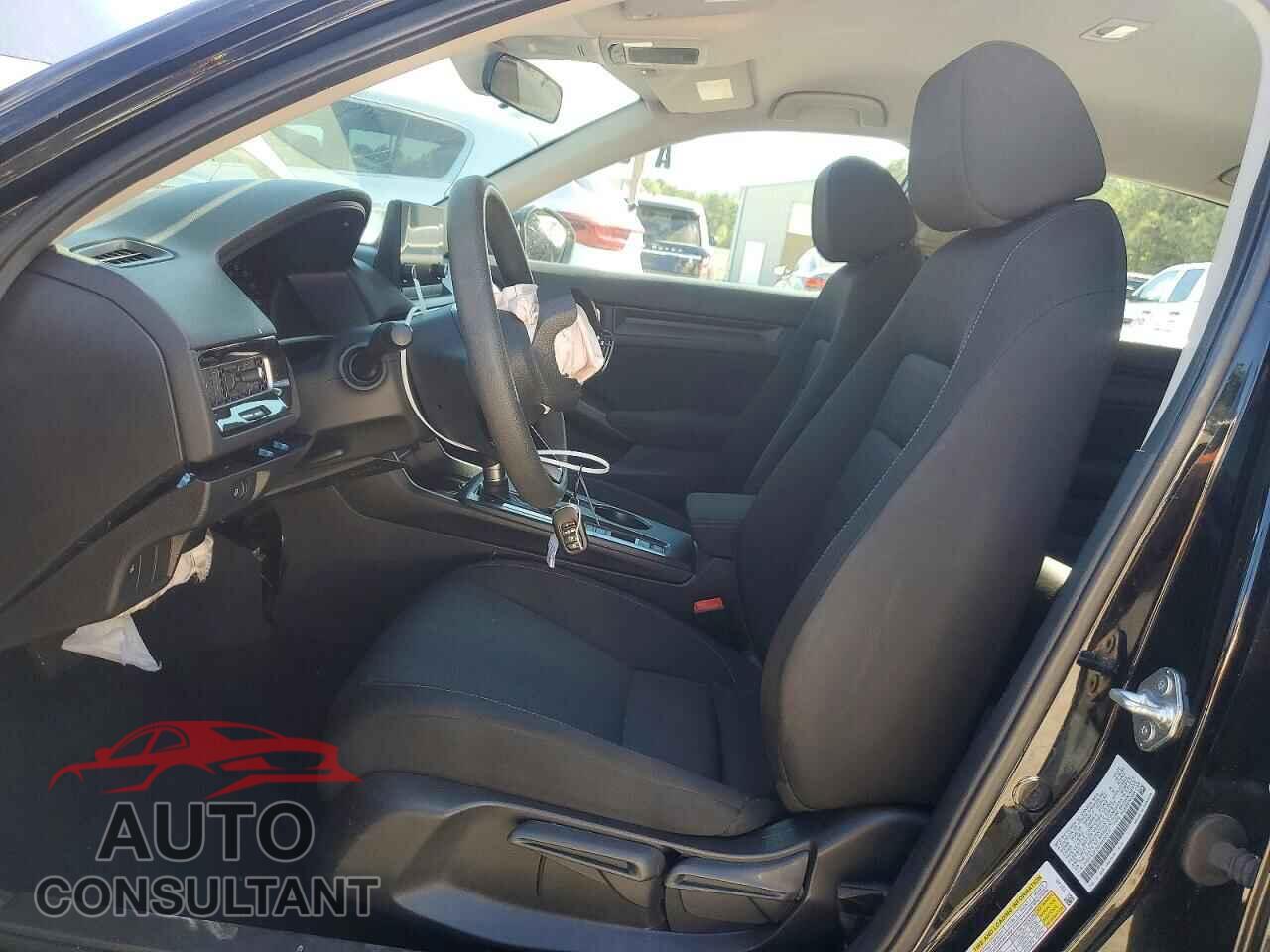 HONDA CIVIC 2025 - 2HGFE2F26SH600277