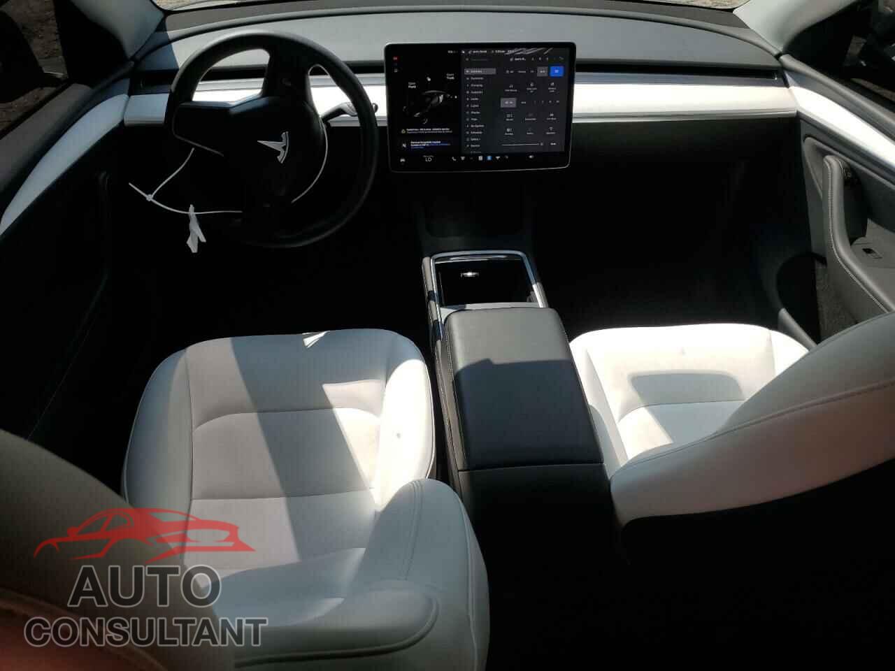 TESLA MODEL Y 2023 - 7SAYGDEEXPA201670