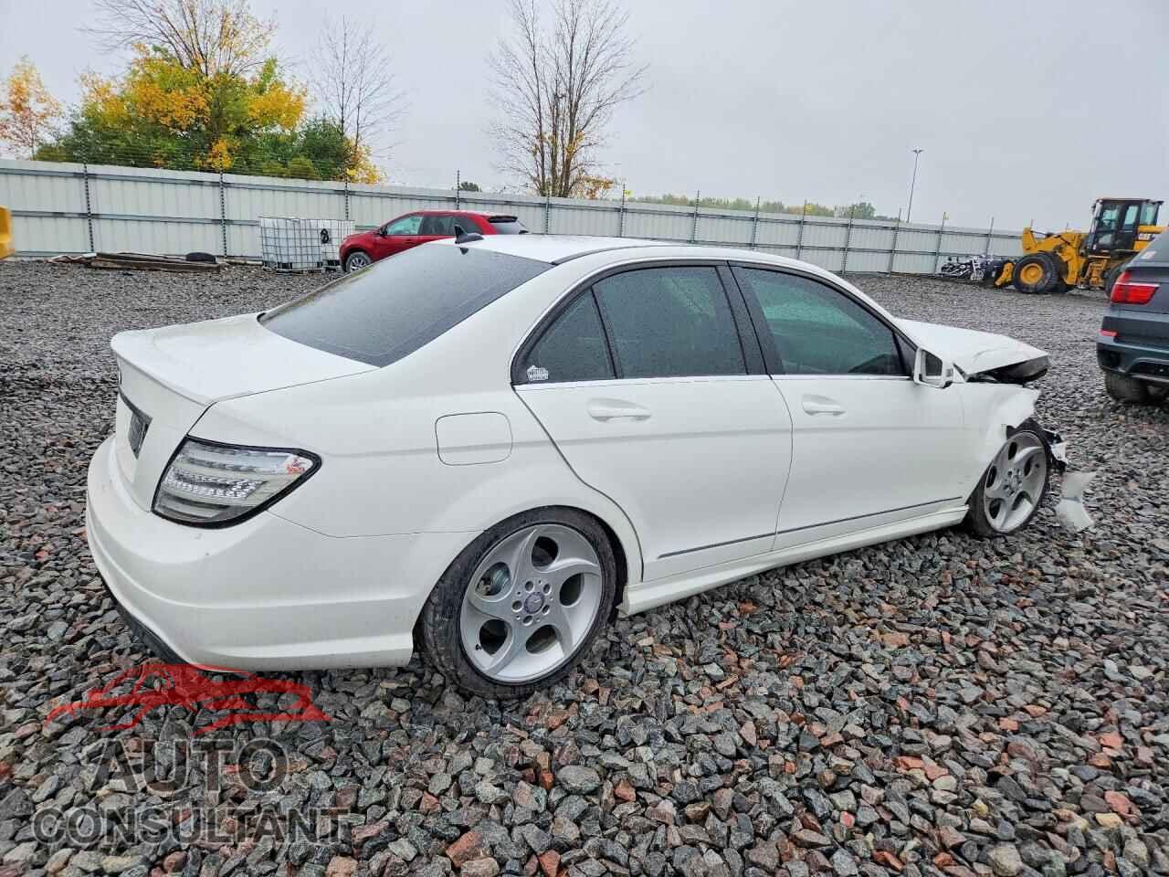 MERCEDES-BENZ C-CLASS 2013 - WDDGF8AB7DA822456