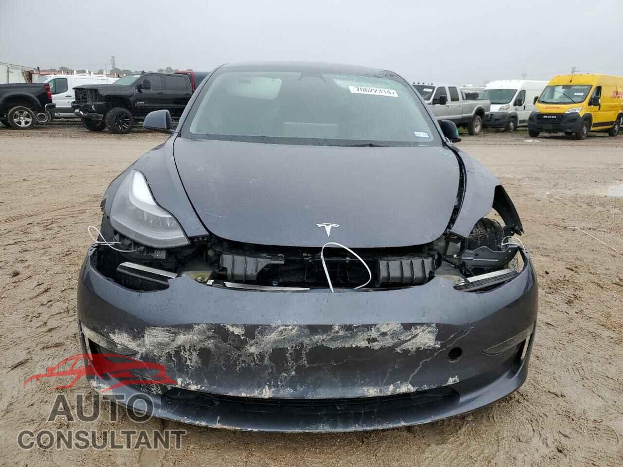 TESLA MODEL 3 2023 - 5YJ3E1EA3PF561925