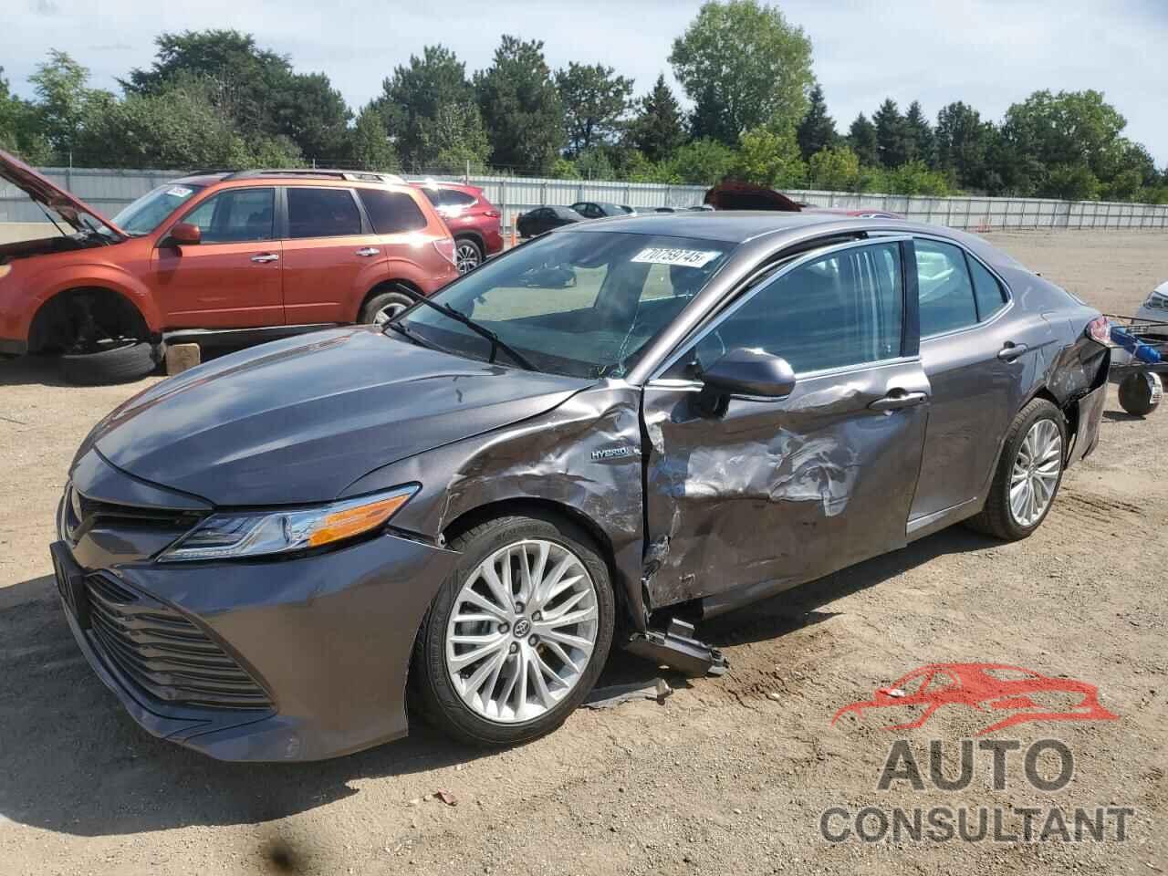 TOYOTA CAMRY 2020 - 4T1F31AKXLU523350