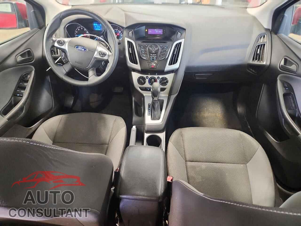 FORD FOCUS 2012 - 1FAHP3F27CL343101