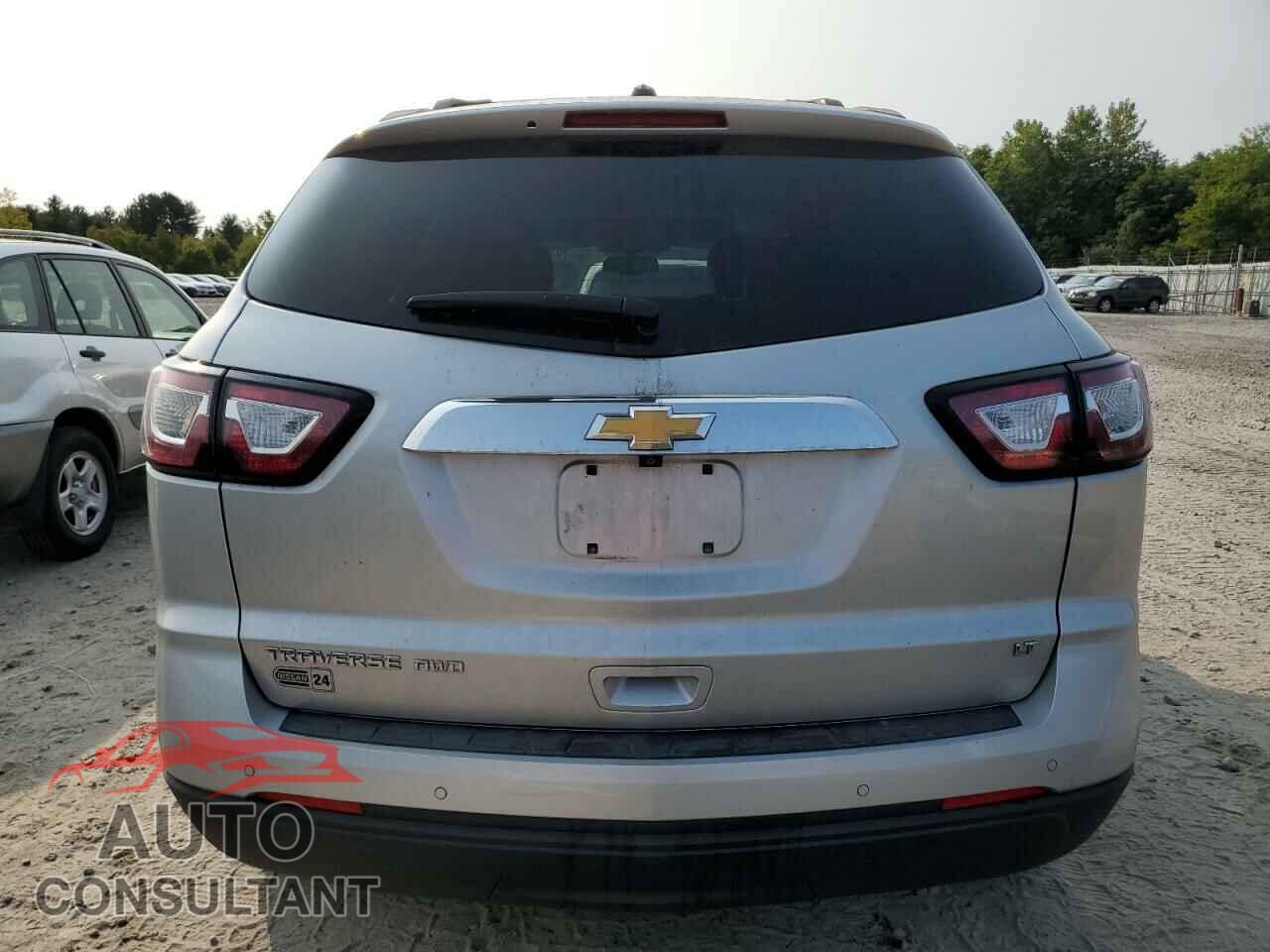 CHEVROLET TRAVERSE 2017 - 1GNKVHKD2HJ299738