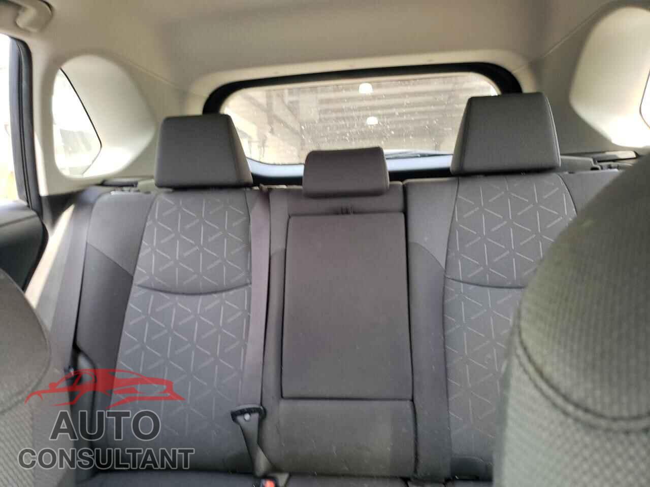 TOYOTA RAV4 2019 - JTMP1RFV4KD520216