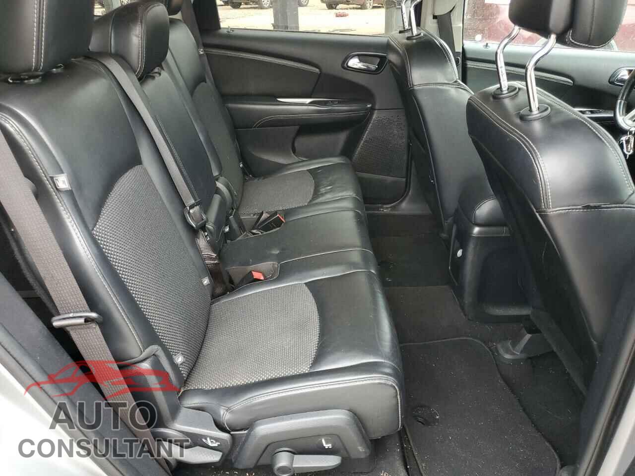 DODGE JOURNEY 2017 - 3C4PDCGG8HT550729