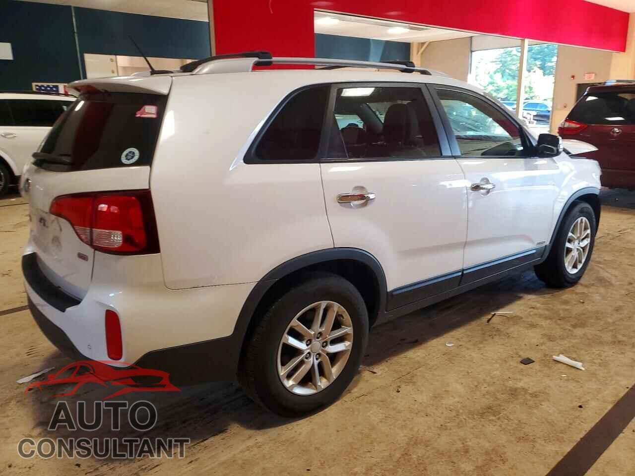 KIA SORENTO 2014 - 5XYKTDA69EG517048