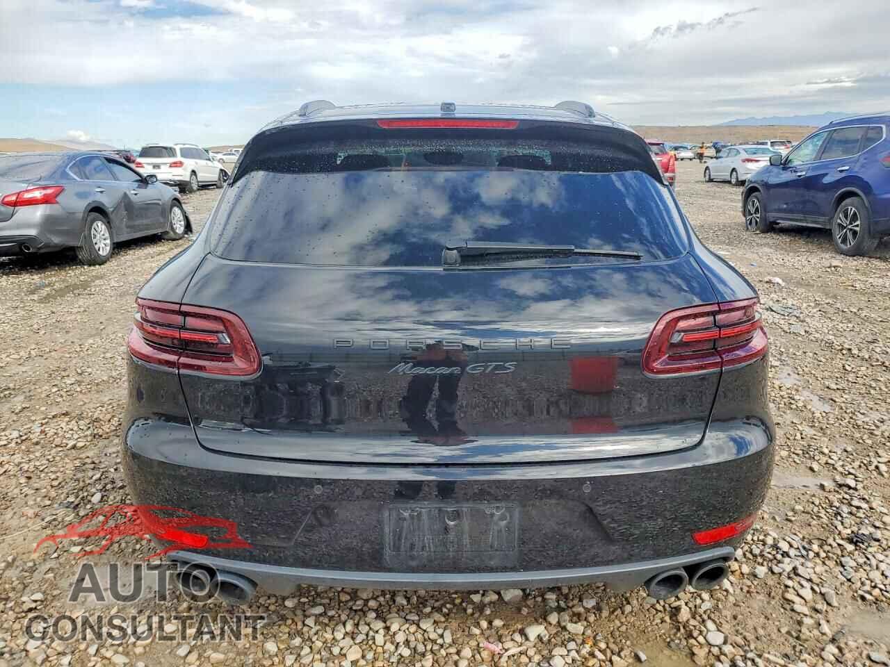 PORSCHE MACAN 2017 - WP1AG2A52HLB54241